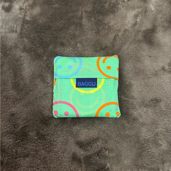 BAGGU x UO Exclusive Reusable Bag - Picture 1 of 2